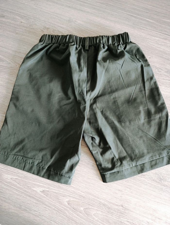 Ensemble fille Short/ bermuda kaki + débardeur noir Shein 13-14 ans - photo numéro 3