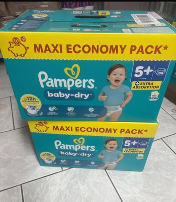Pampers 5+ 2 cartons 
