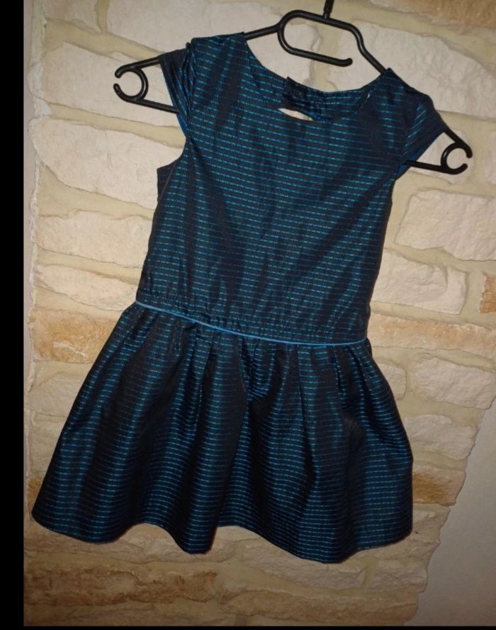 Lot de vêtements fille taille 6 ans - photo numéro 5