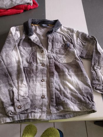 Chemise veste doublée 6/7 ans