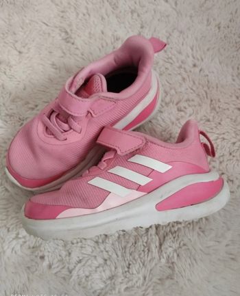 Basket Adidas pointure 23.5