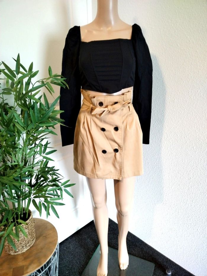 Jupe beige Bershka taille 34 excellent état