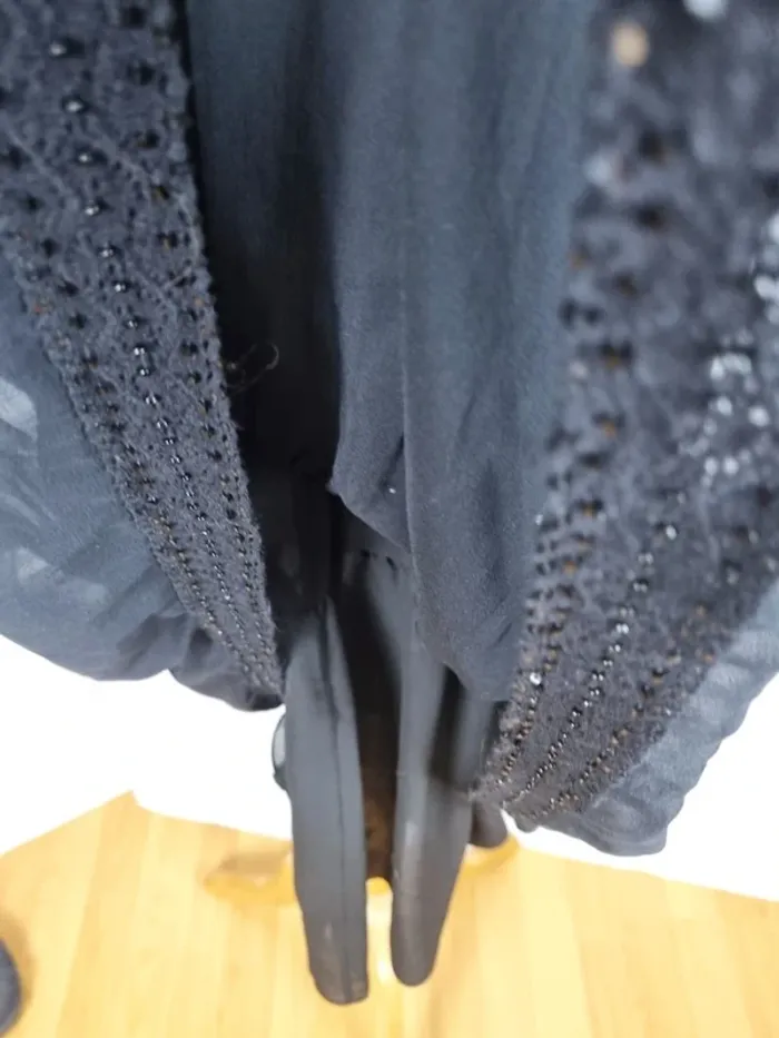 Massimo Dutti Jupe noire Silk voile détails sequins mi longue T38/M - photo numéro 4