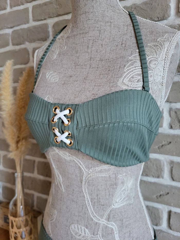 Maillot de bain 2 pièces vert sauge avec laçage - Kiabi - photo numéro 5
