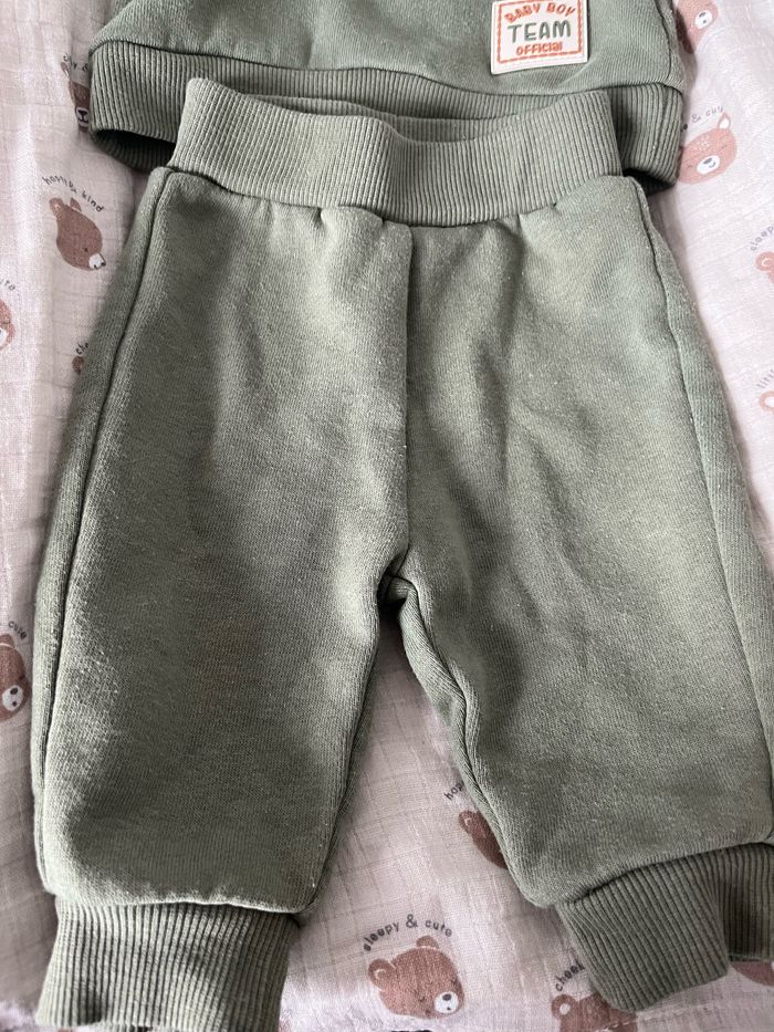 Ensemble survêtement - photo numéro 2