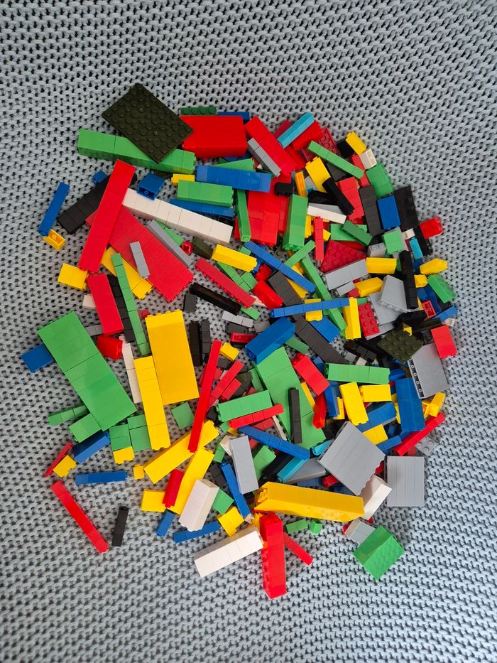 Briques de construction