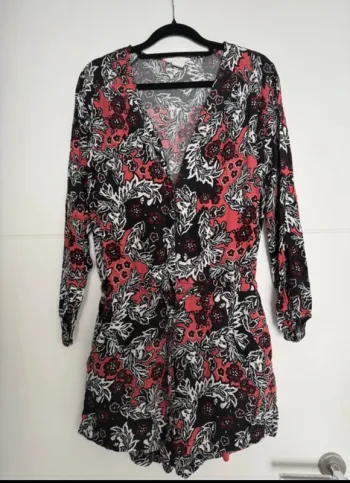 Combi short noir fleurs 🌸 H&M taille M ou 38