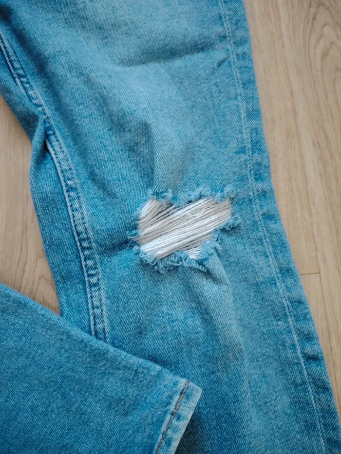 Jean femme H&M - photo numéro 2