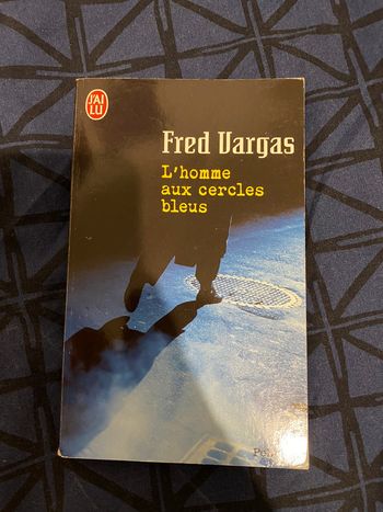 Livre « L’homme aux cercles bleus »