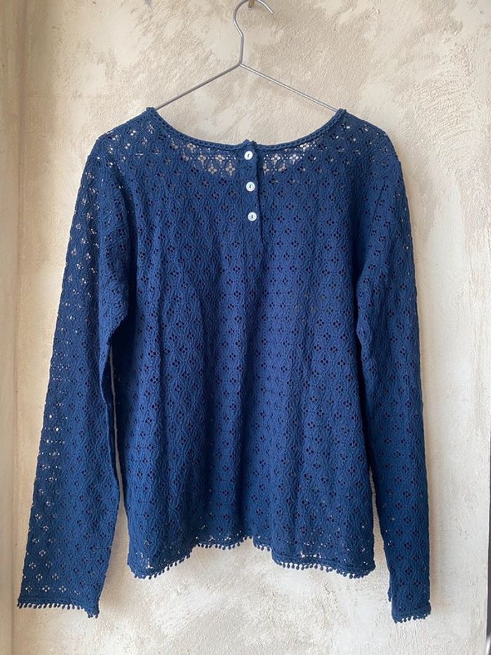 Blouse marine ajourée volantée M - photo numéro 7
