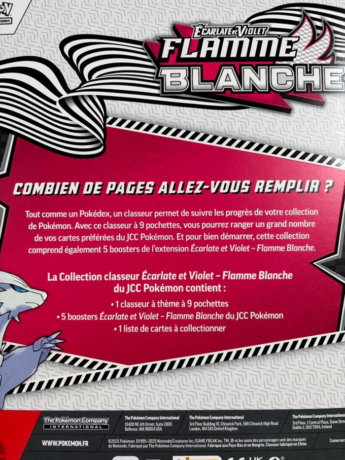 Pokémon Coffret Classeur EV10.5 Flamme Blanche - photo numéro 4