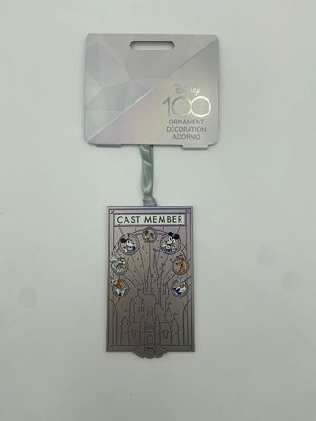 Disney 100 cast member exclusif ornement métal 100th anniversaire