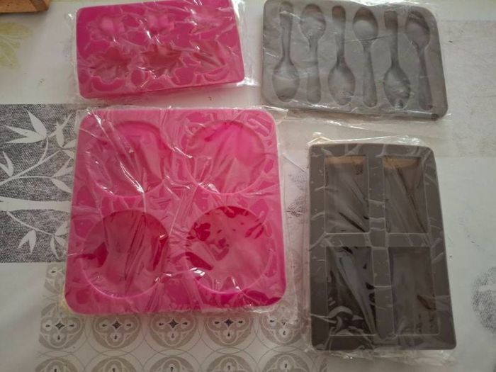 lot 4 mini-moules silicone