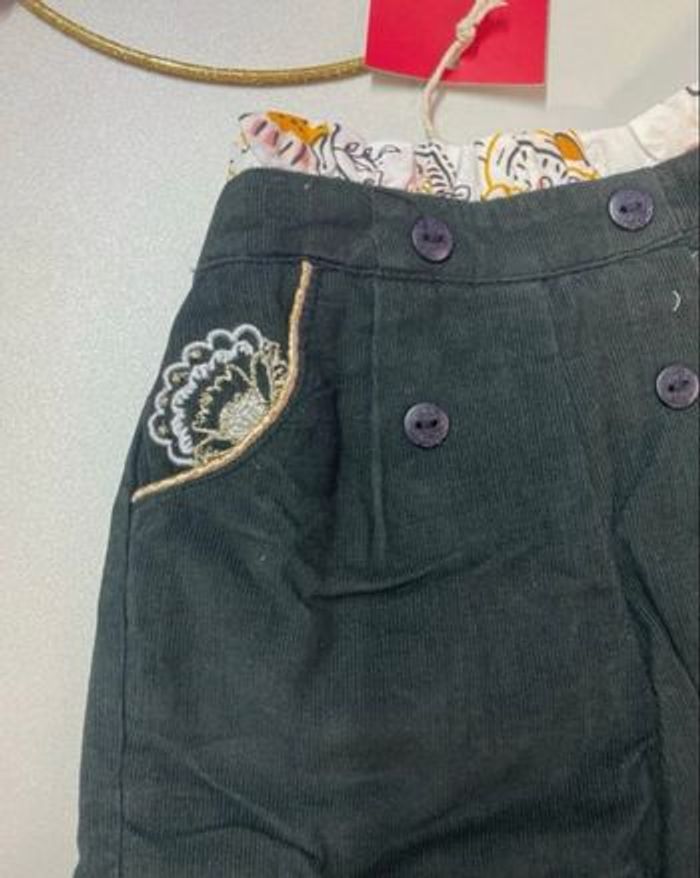 Short bébé fille - velours noir brodé - neuf - Dpam - photo numéro 3