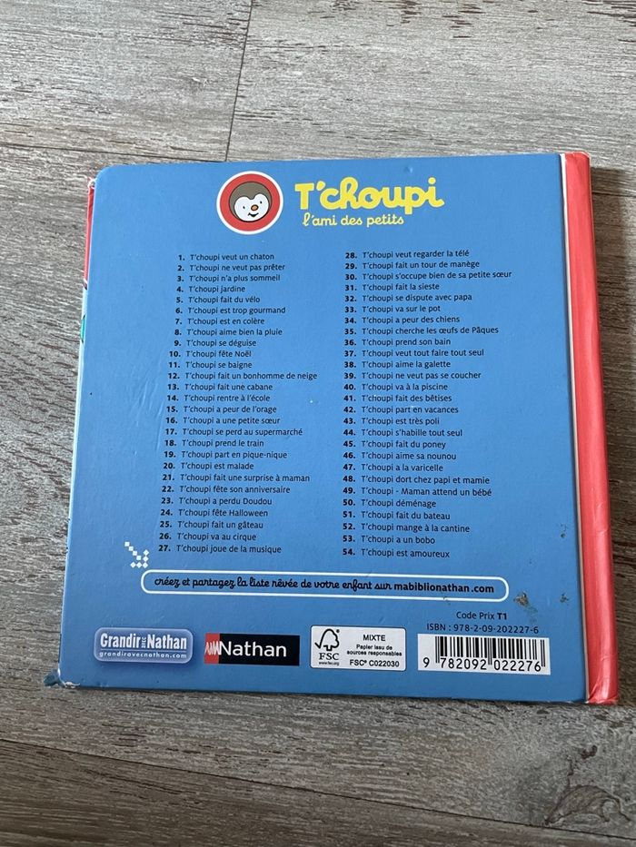 Tchoupi fait un tour de manège - photo numéro 5