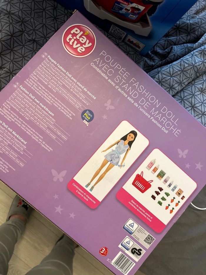 Coffret barbie avec stand de marché - photo numéro 4
