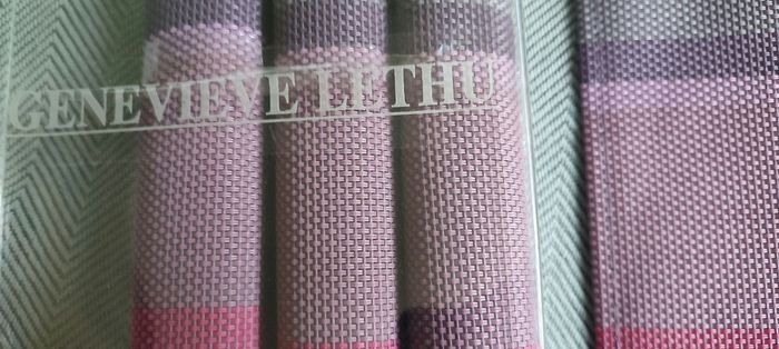 Lot de 4 sets de table Geneviève LETHU