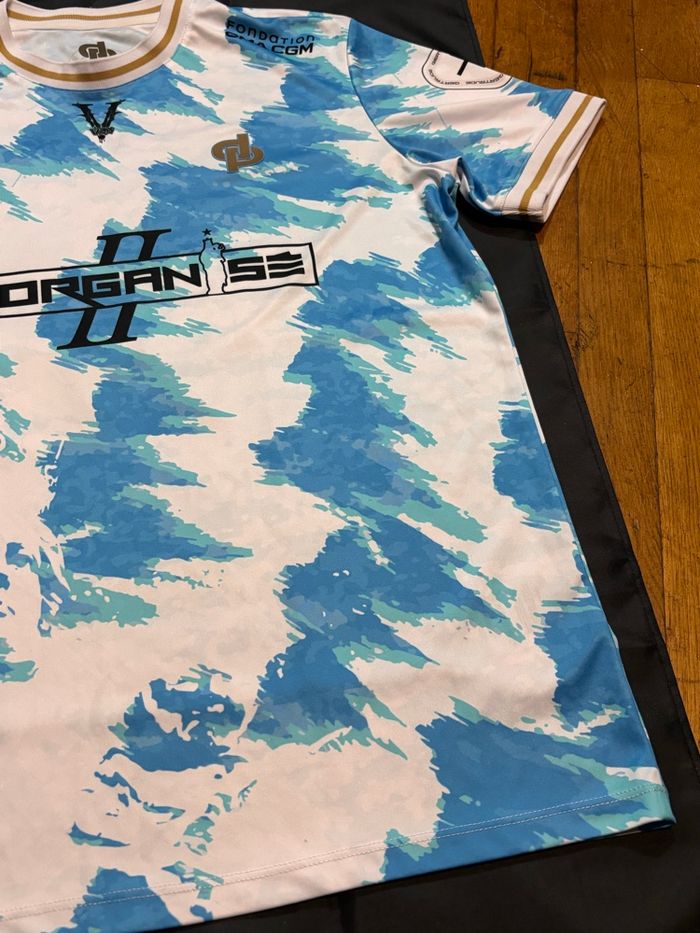 T-shirt organisée - photo numéro 4