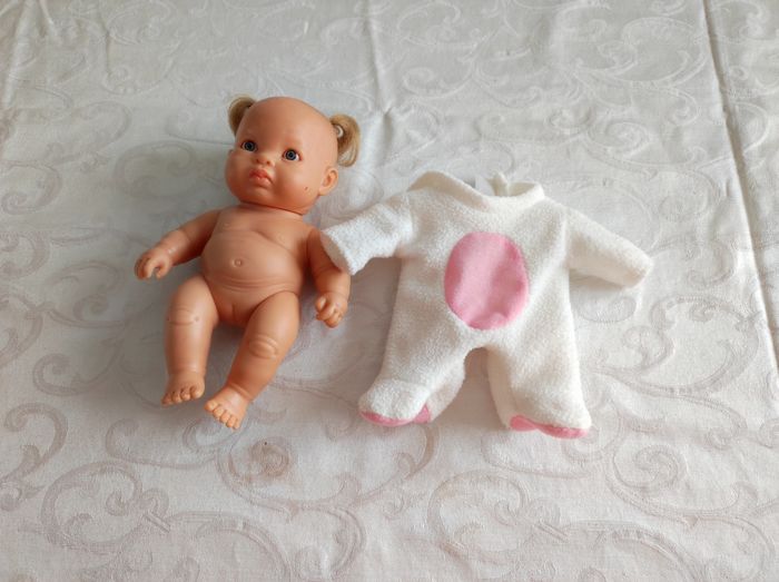 Petit bébé - photo numéro 2