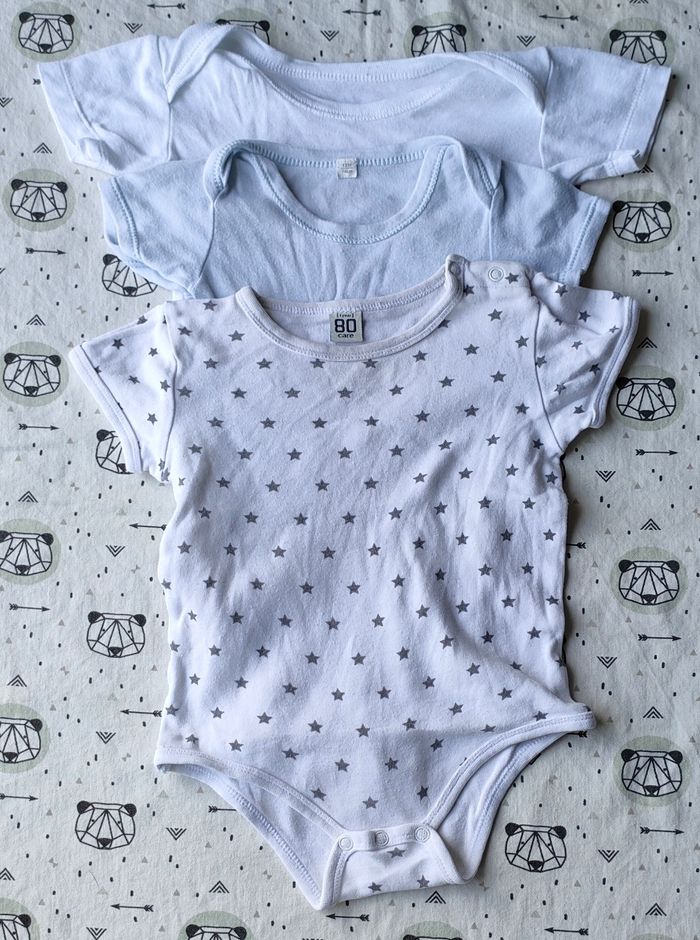 Lot de bodies MC mixte taille 12 mois