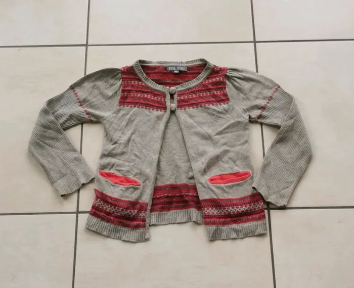 Gilet vynil fraise 6 ans