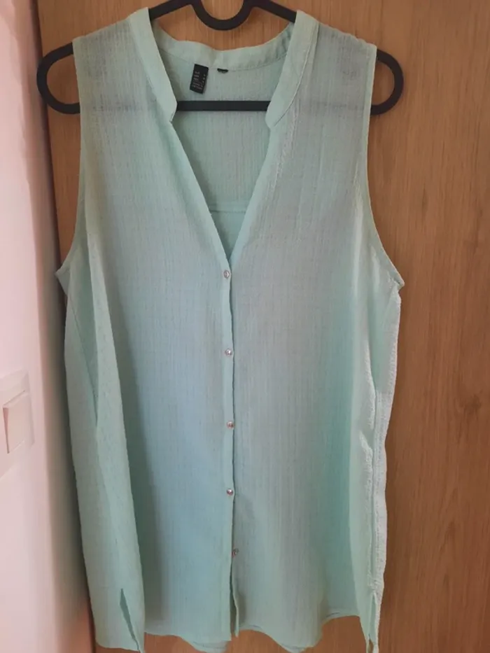 Blouse sans manches