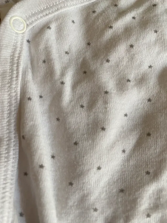 Lot pyjamas T1mois - photo numéro 8