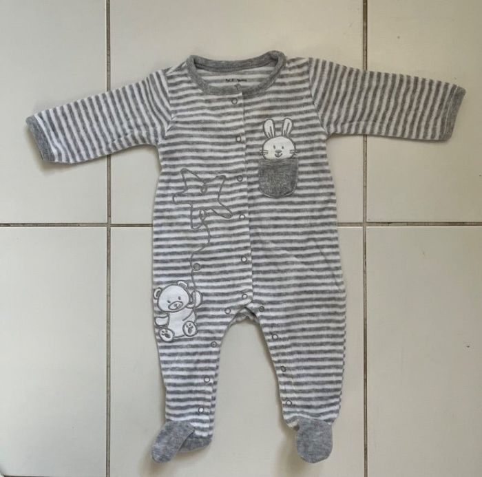 Pyjama à rayures