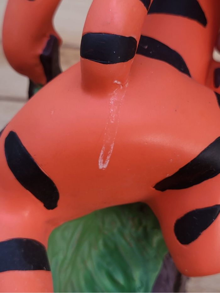 Lot de 3 statues Winnie l’ourson, Porcinet, Tigrou - photo numéro 5