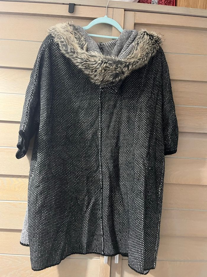 Veste gilet avec capuche