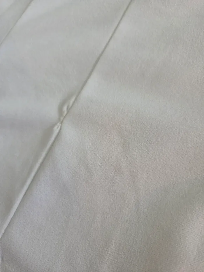 Tee shirt blanc avec dentelle - photo numéro 4