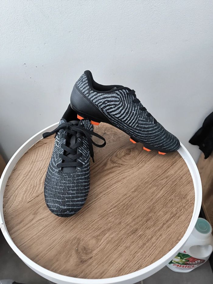 Crampon foot taille 38 panther neuve