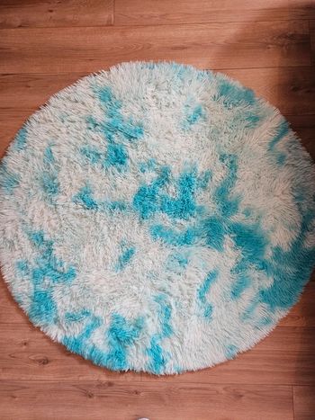 Grand tapis bleu