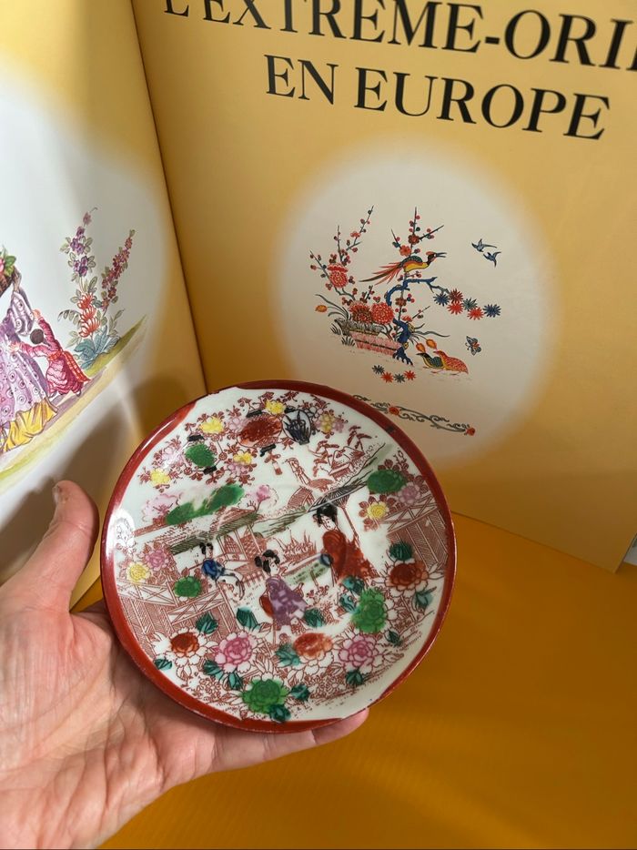 Lot de 5 coupelles japonaises en porcelaine – décor Geisha