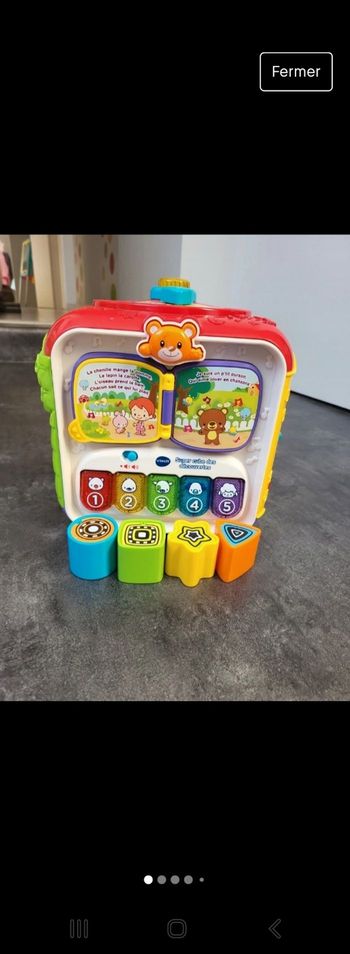 Cube d'eveil vtech très bon état