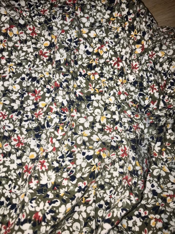 Robe fleurie neuve - photo numéro 2