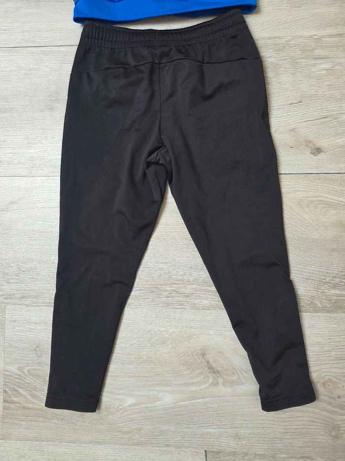 Ensemble de survetement puma taille 5-6 ans tres bonne etat - photo numéro 5
