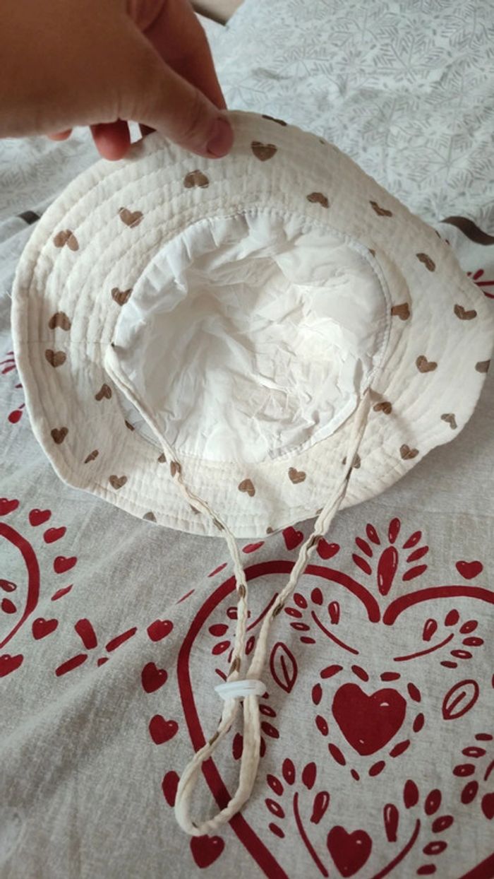 Chapeau taille 1/2 ans - photo numéro 2