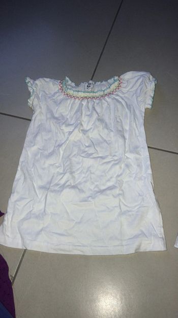 T-shirt long blanc 7 ans col et manches élastique smocks colorés