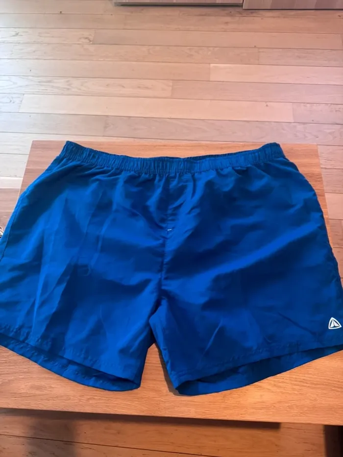 Lot de 3 shorts de bain taille 4XL - photo numéro 3