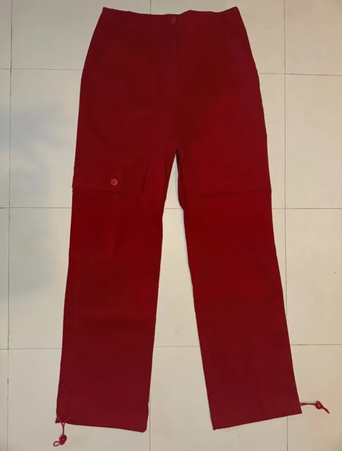 Jean rouge Camaïeu T36 neuf
