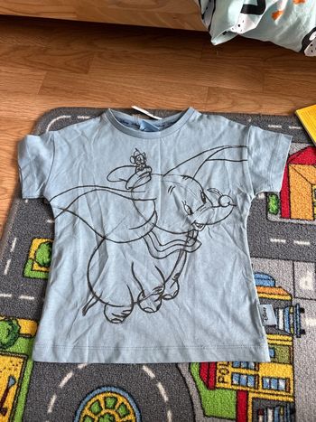 T-shirt dumbo 6 ans neuf