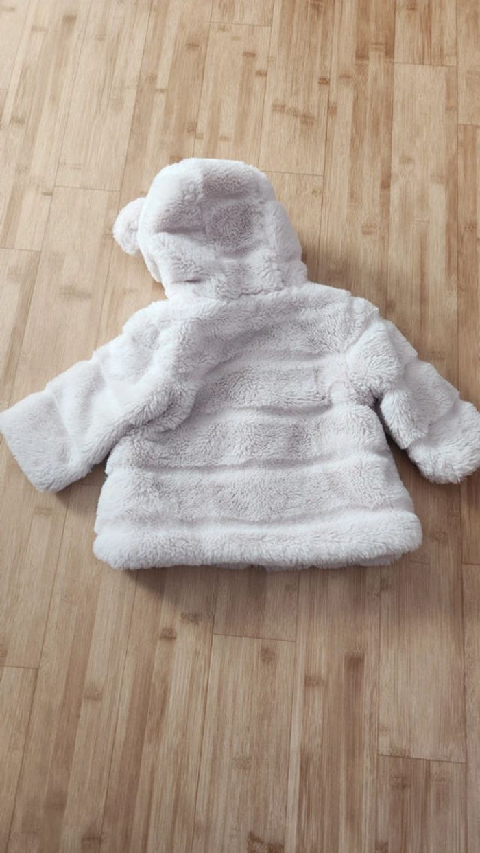 Manteau chaud primark 6/9 m 74 cm avec capuche - photo numéro 2