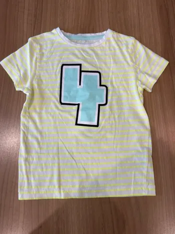 Tee shirt special anniversaire 4 ans