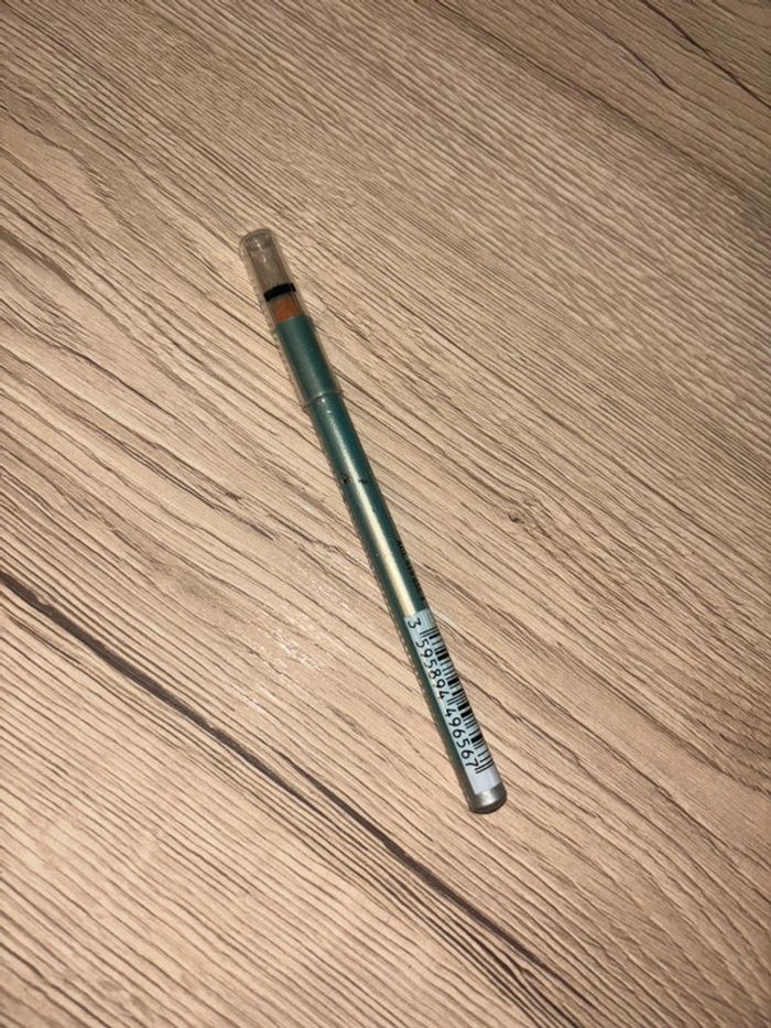 Crayon maquillage