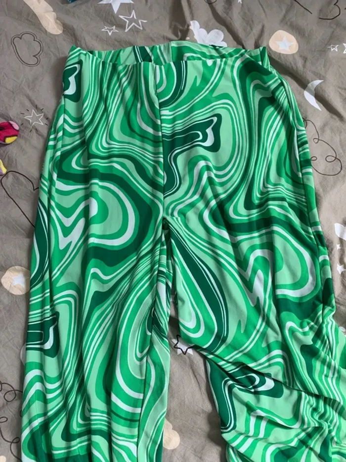 Ensemble vert haut S / pantalon M - photo numéro 6