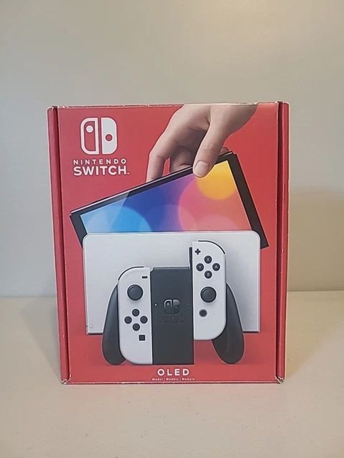 Nintendo Switch 64GB OLED Complete In Box All Original Accessories And Plastics - photo numéro 5