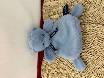 Doudou plat ours MAÏLOU Dorlotin Doudou et Compagnie bleu made in France