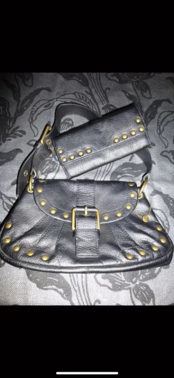 sac clouté porter épaule + portefeuille cuir noir ESPRIT comme neuf