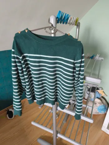 Pull rayé vert canard